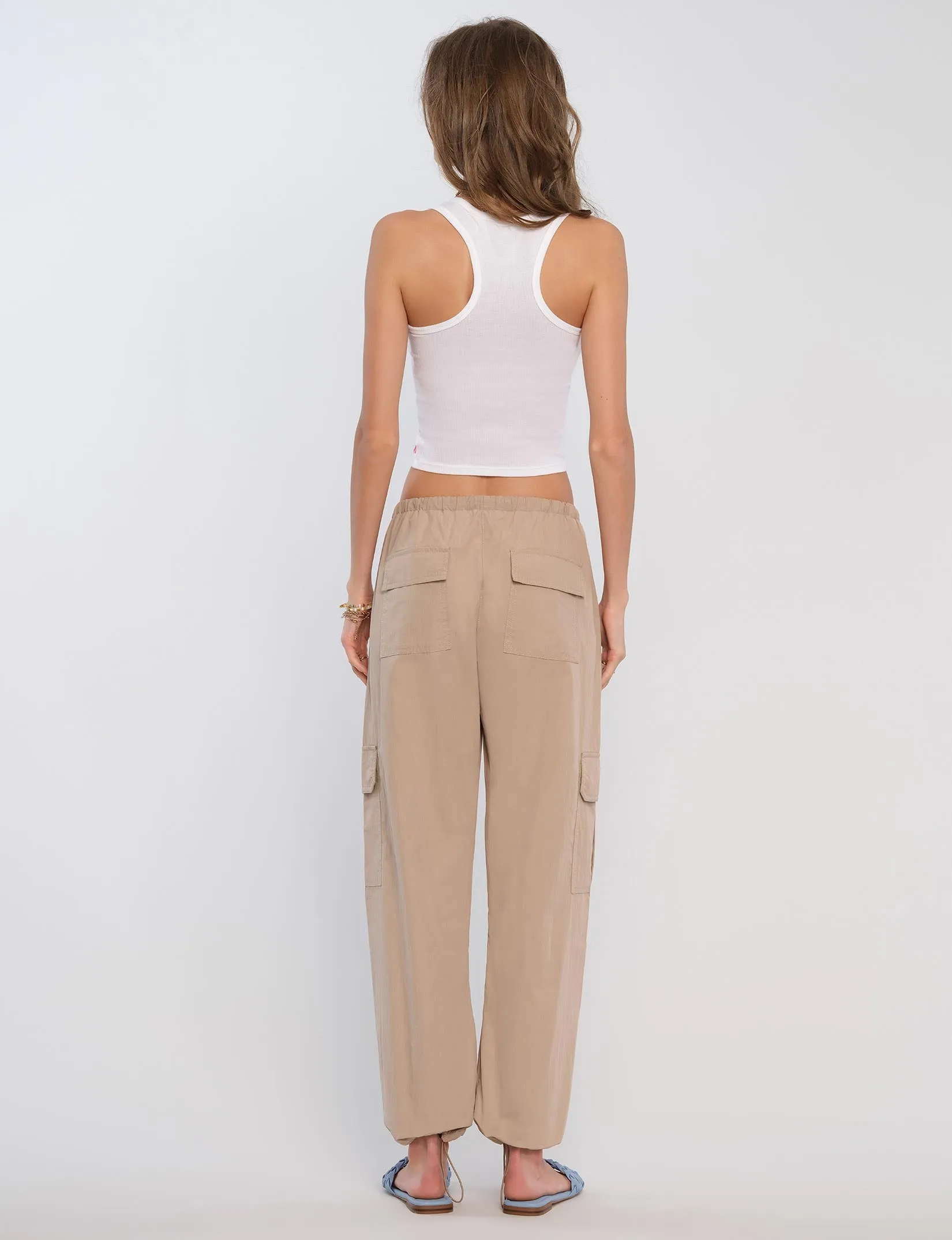 Aviva Pant