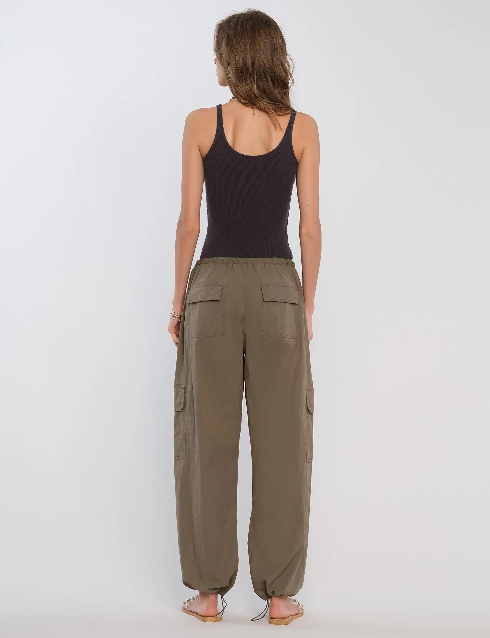 Aviva Pant