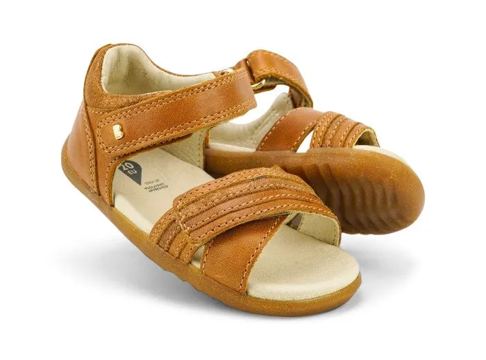 BOBUX - STEP UP MAGIC SANDAL: CARAMEL