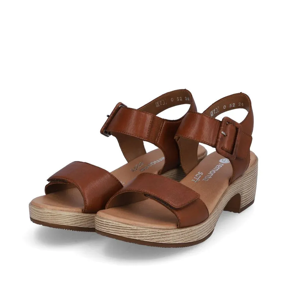 D0N52-24 Velcro Block Heel Brown