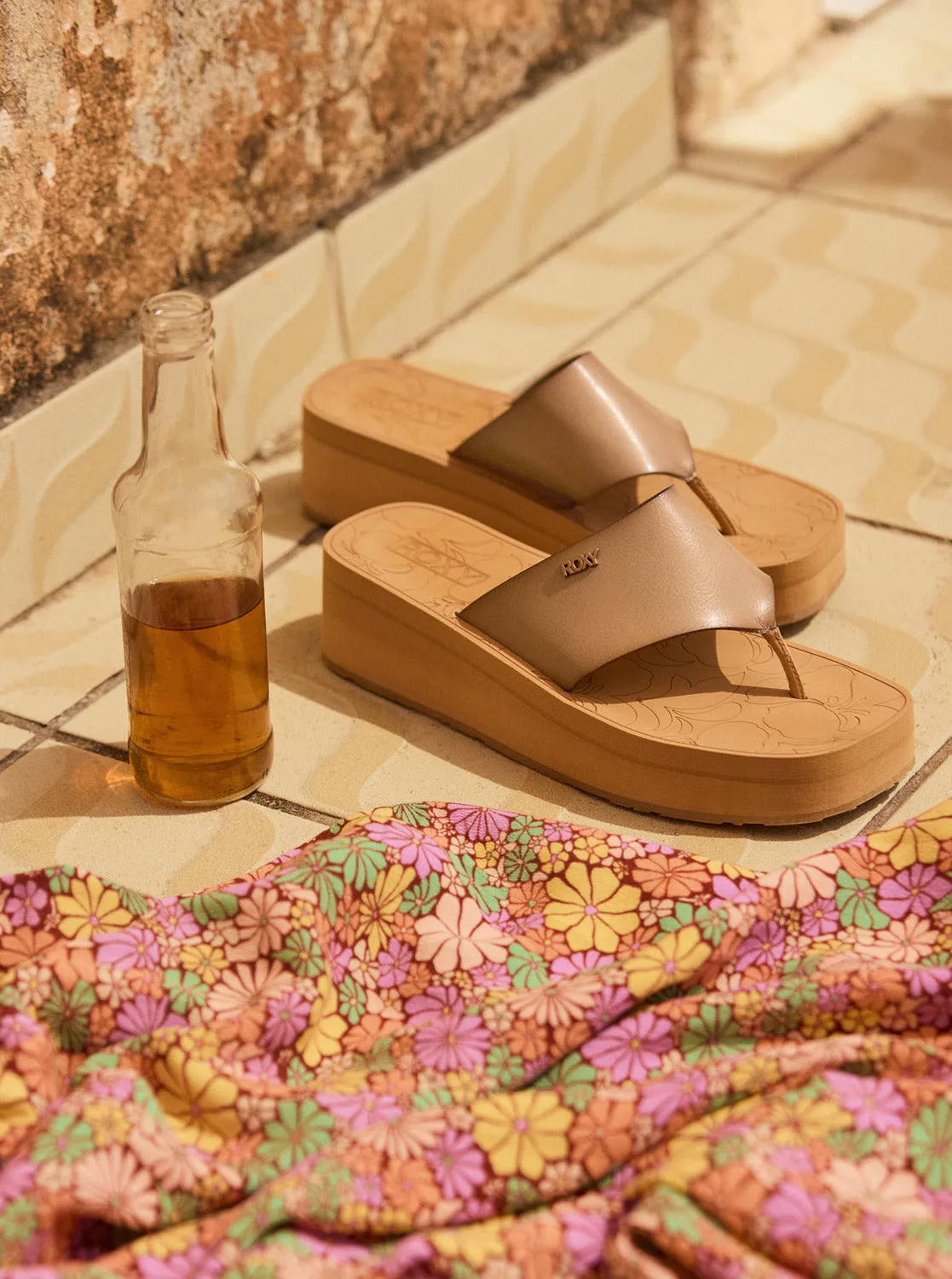 Sunset Dreams Sandals - Tan