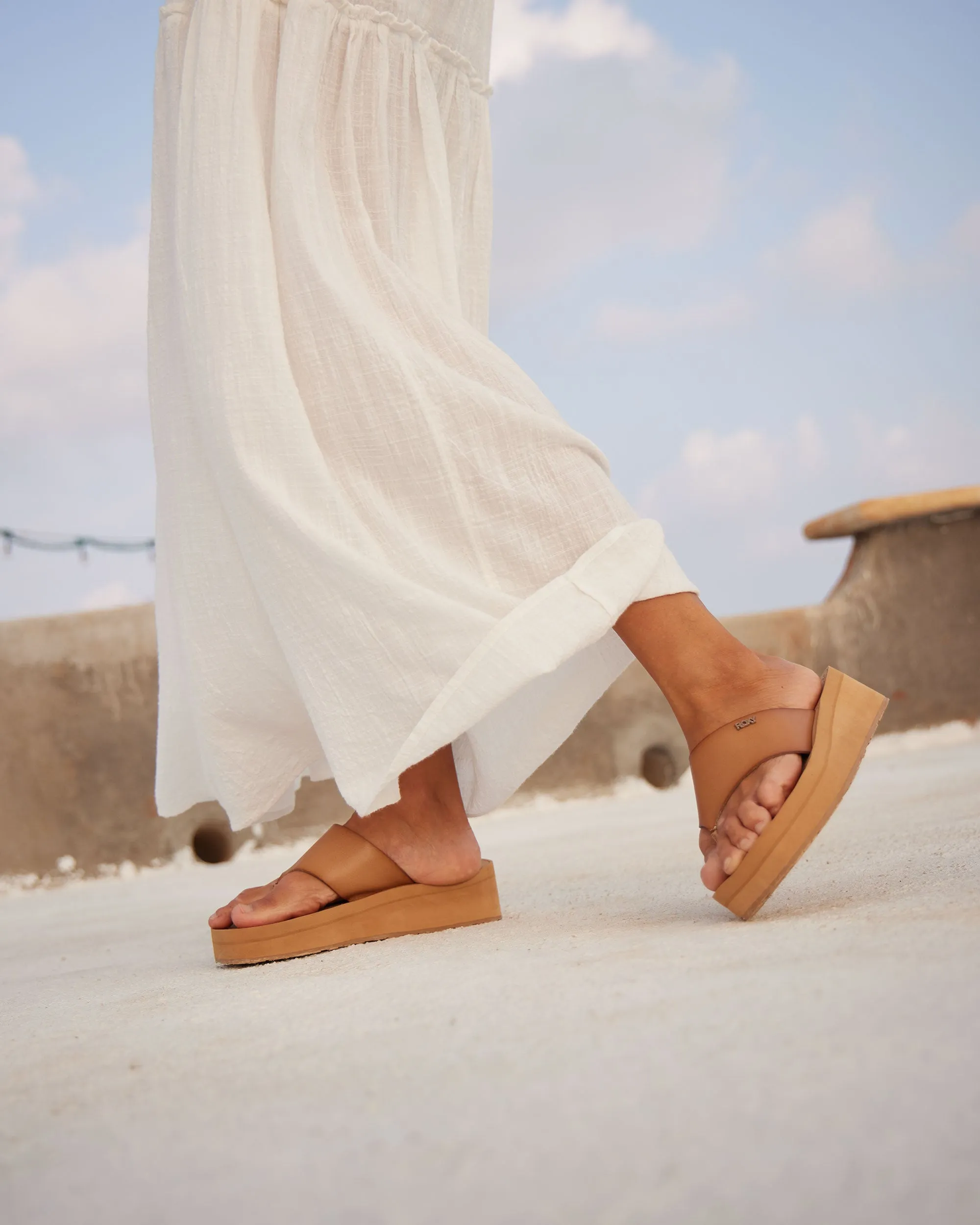 Sunset Dreams Sandals - Tan