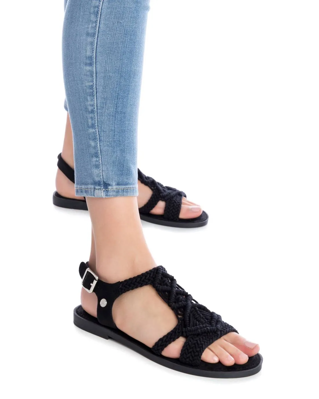 Tala Black Sandals