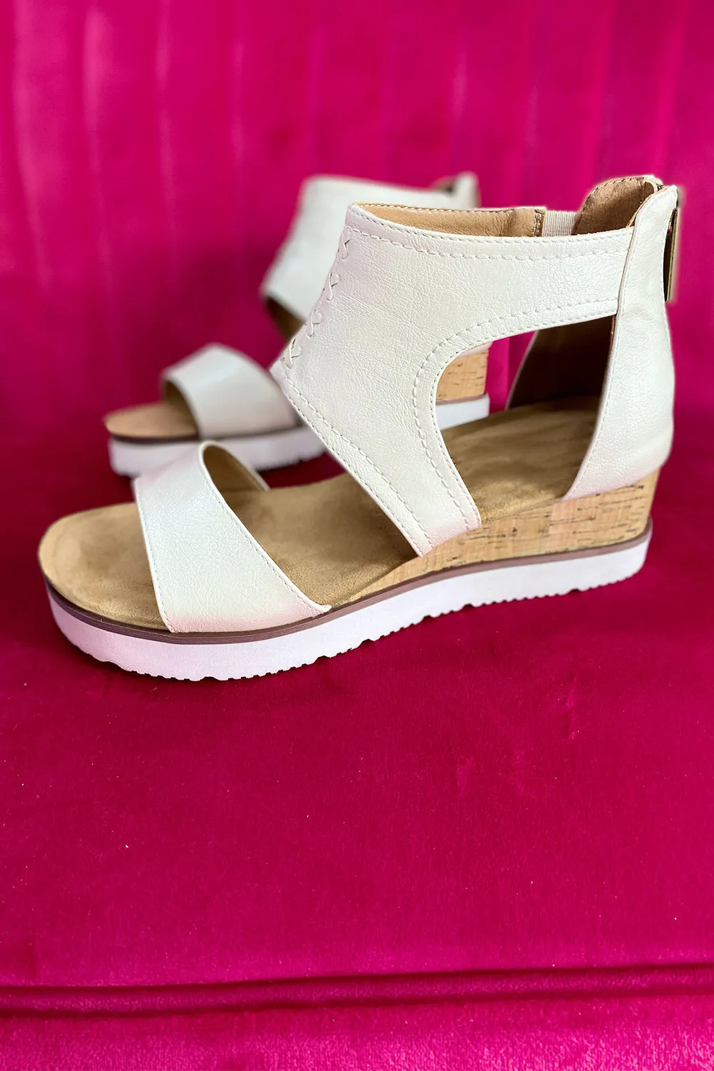 White Crisscross Detail Hollowed Leather Gladiator Sandals